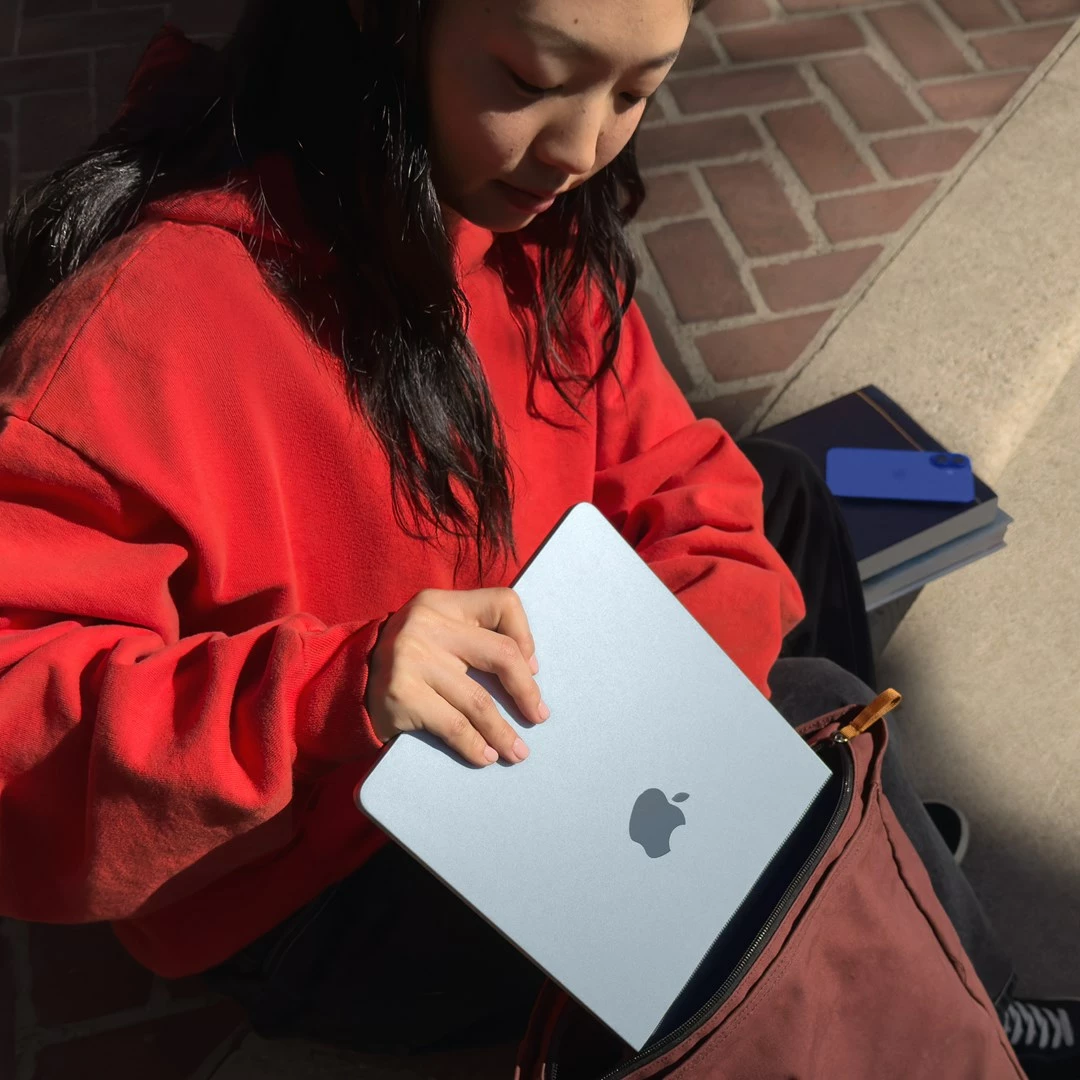 Laptop Apple MacBook Air 13-inch, M4, 24GB RAM, 512GB SSD, Sky Blue