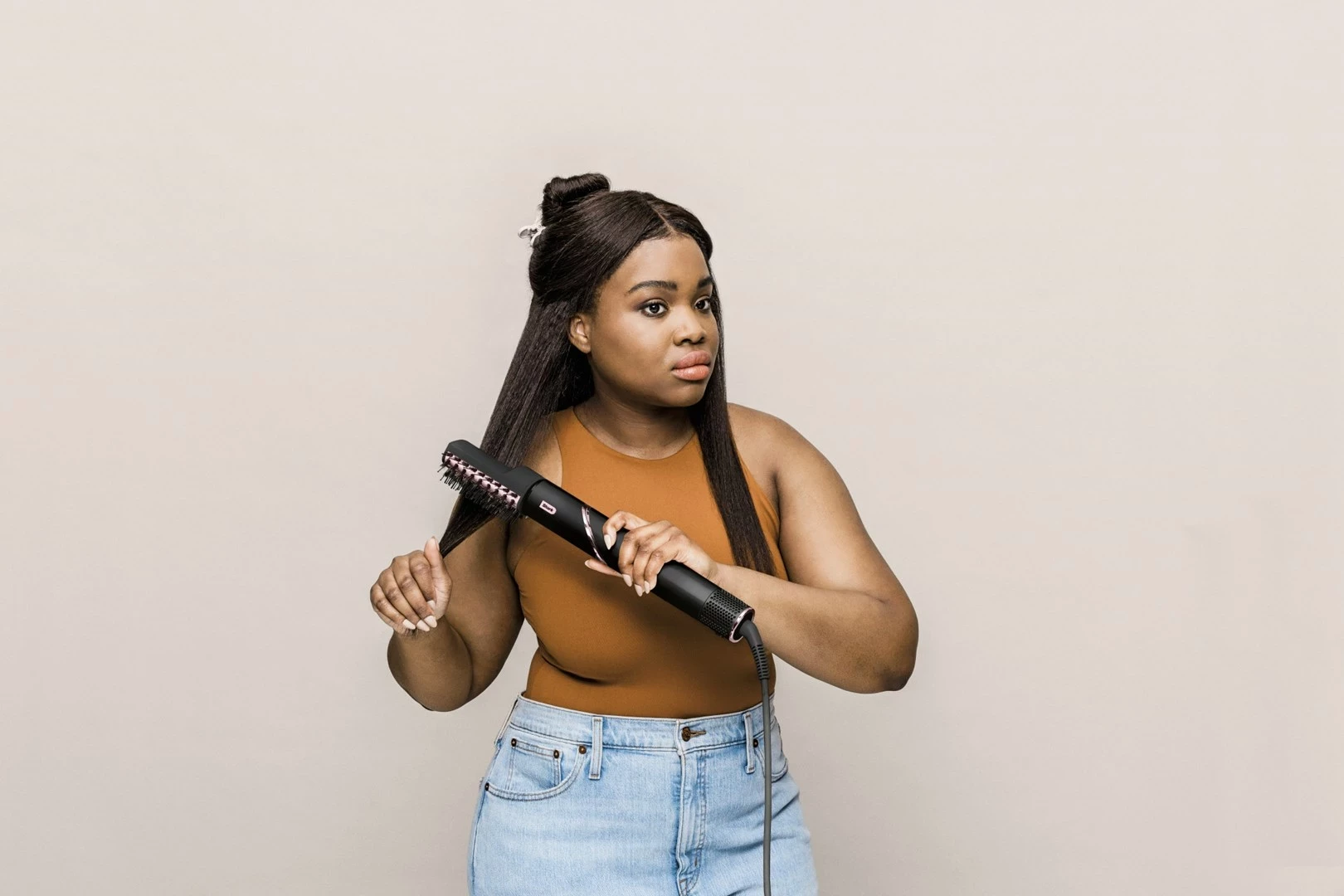 Stiluese per floke Multistyler Shark FlexStyle 5-in-1, Warm Black, Pink