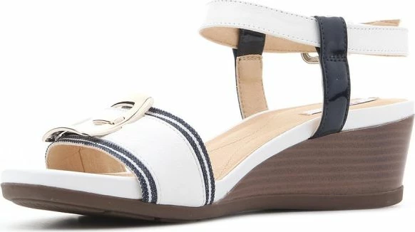 Sandale Geox femra, të bardha dhe blu