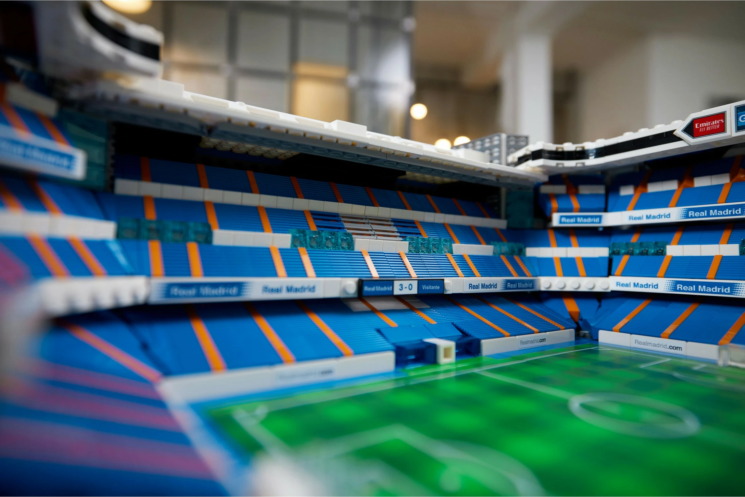 Set ndërtimi LEGO Creator Expert Real Madrid – Santiago Bernabéu Stadium, 5876 copë, plastikë