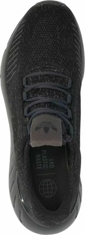 Atlete adidas për meshkuj dhe femra, të zeza