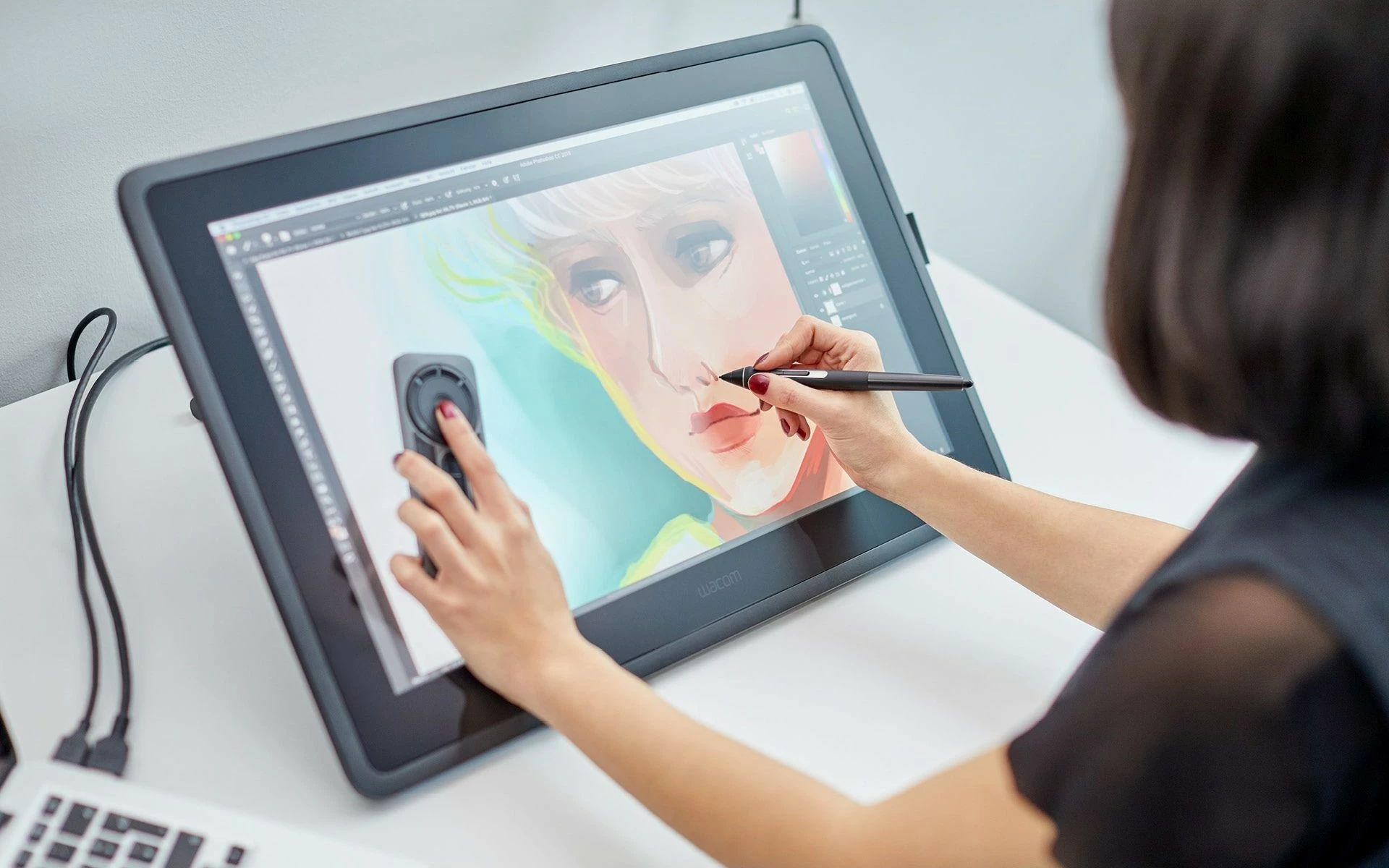 Tabletë grafike Wacom CINTIQ 22, 21.5 inç, Full HD, 8192 nivele presioni, e zezë