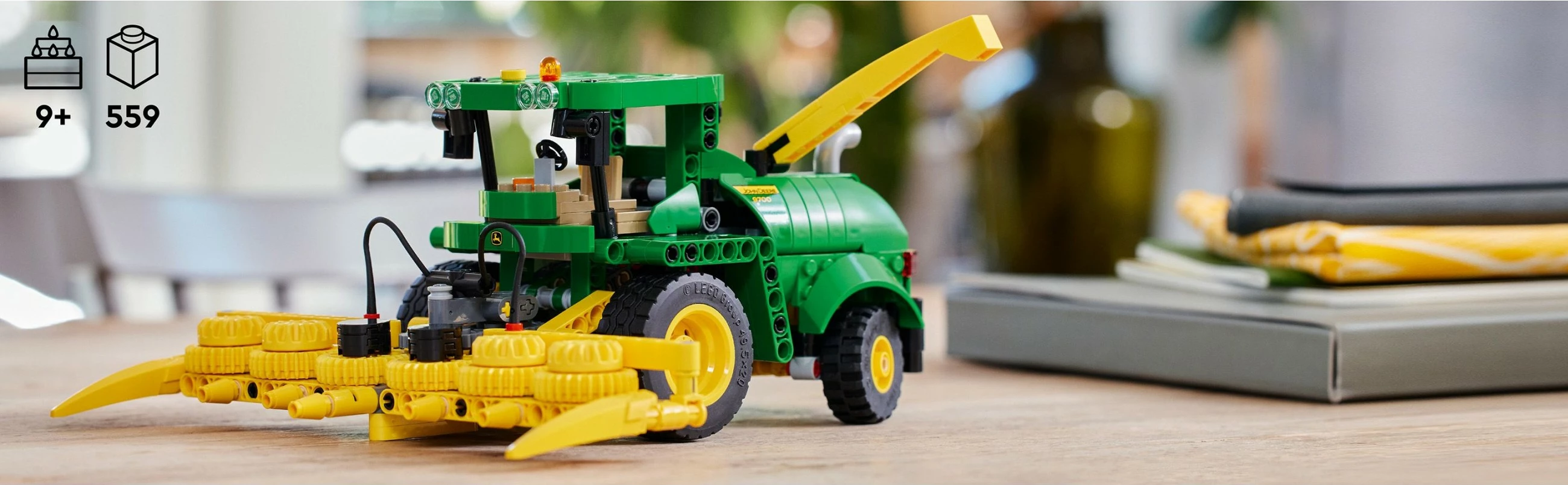 Set ndërtimi LEGO Technic John Deere 9700 Forage Harvester 559 pjesë multikolor