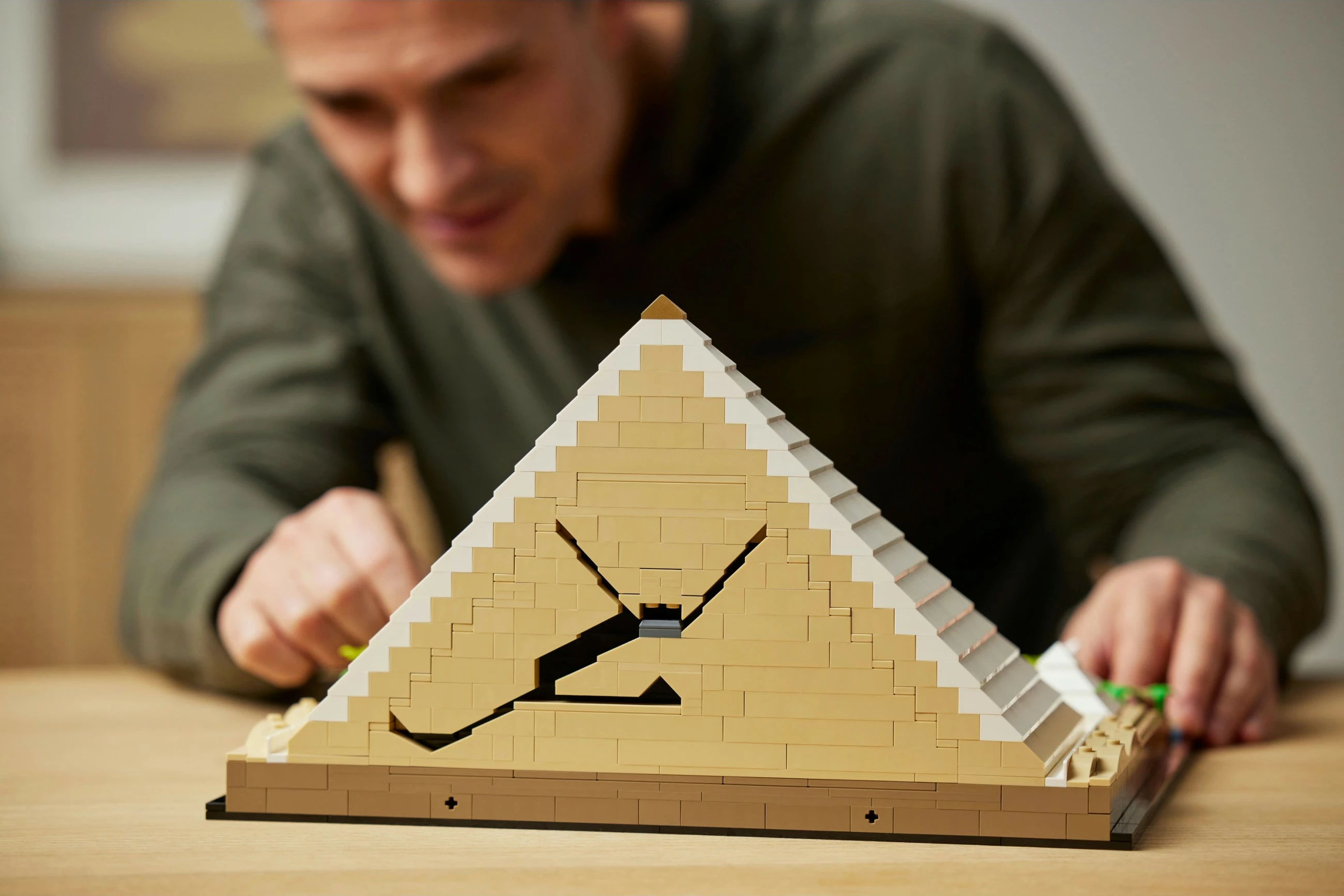 Set ndërtimi LEGO Architecture Great Pyramid of Giza, 1476 pjesë, Multikolor
