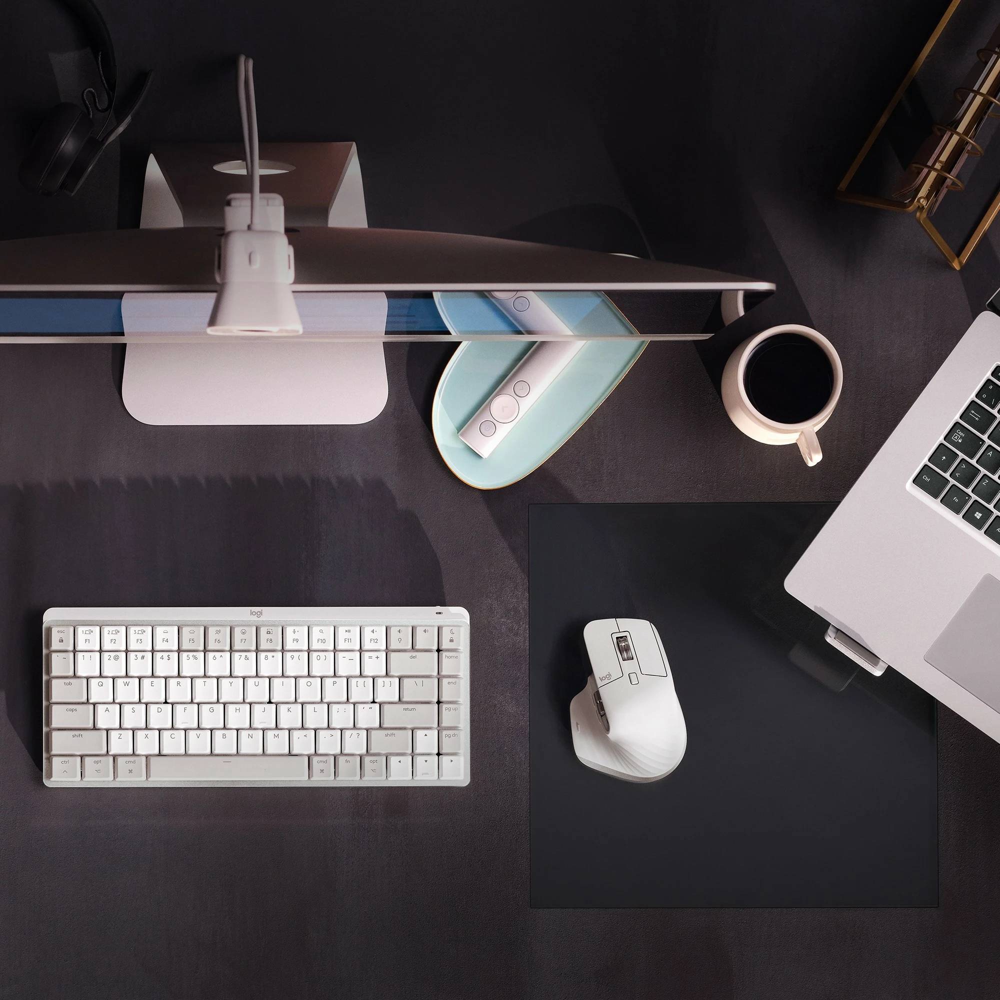 Maus Logitech MX Master 3S për Mac, Bluetooth, 8000 DPI, argjendtë/bardhë