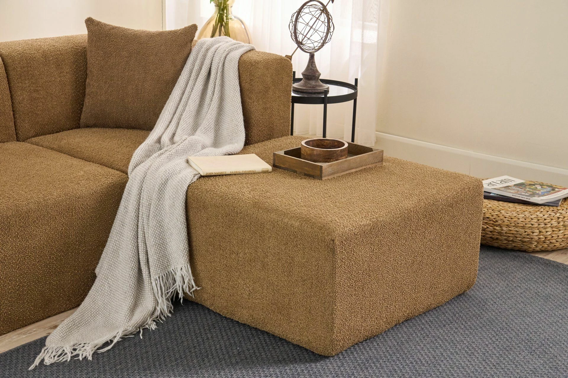 Këndare Raks, kafe, Atelier del Sofa