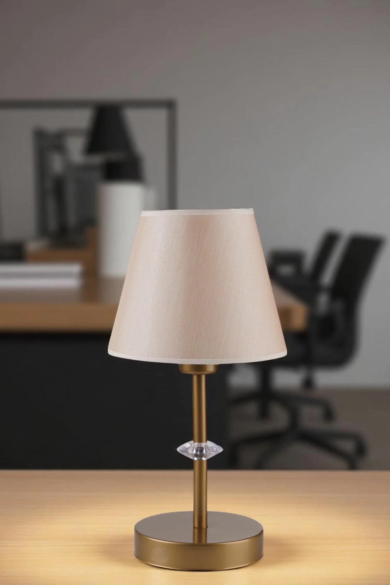 Llambë tavoline Opviq, 8909-4, bezhë dhe ari