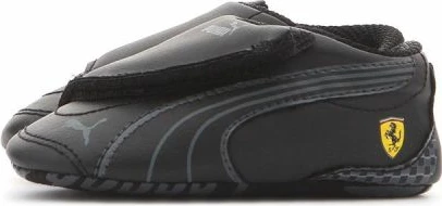 Atlete për djem Puma, të zeza