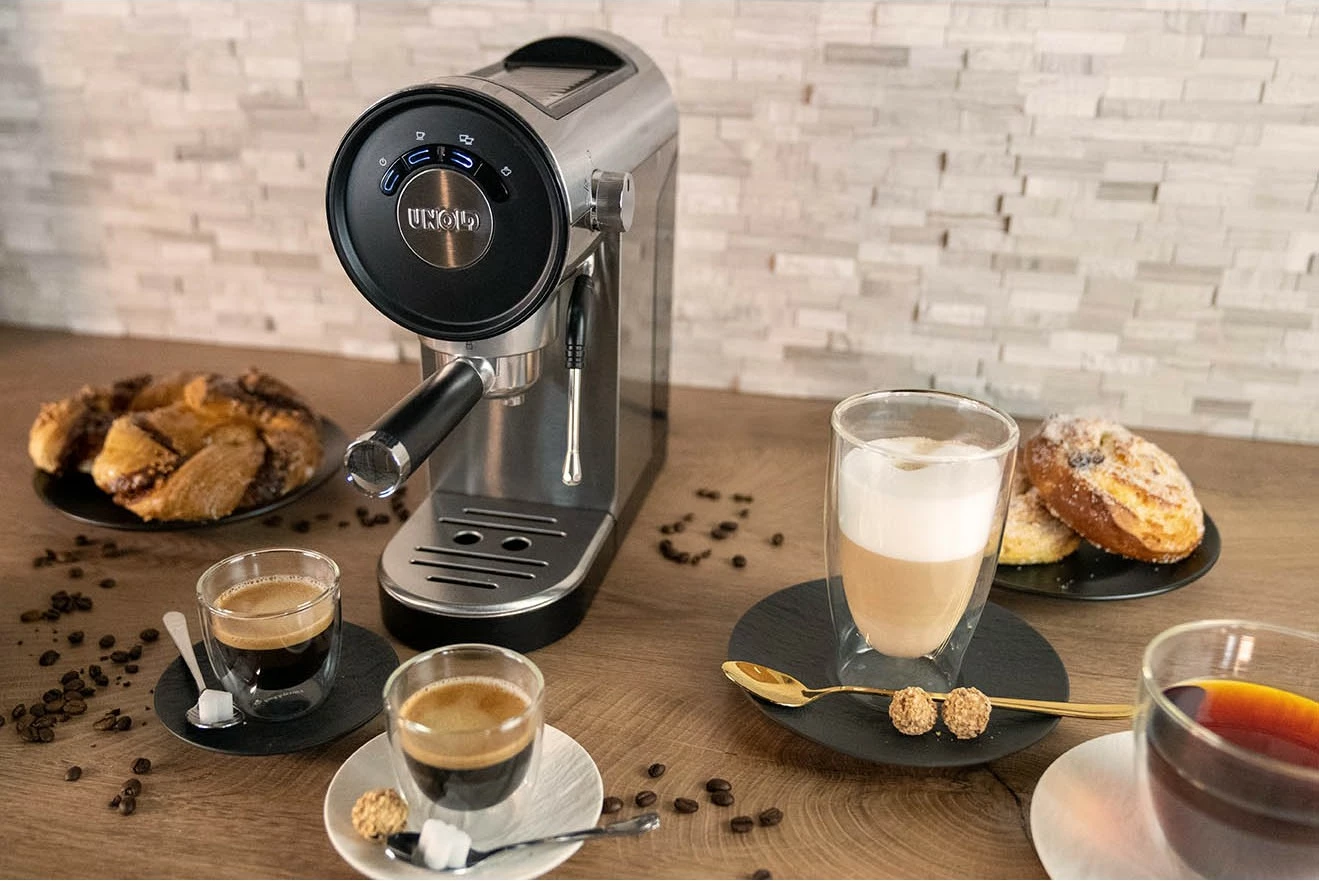 Aparat espresso Unold Piccopresso, 0.9 L, 1360 W, Ngjyrë e zezë, Çelik inox