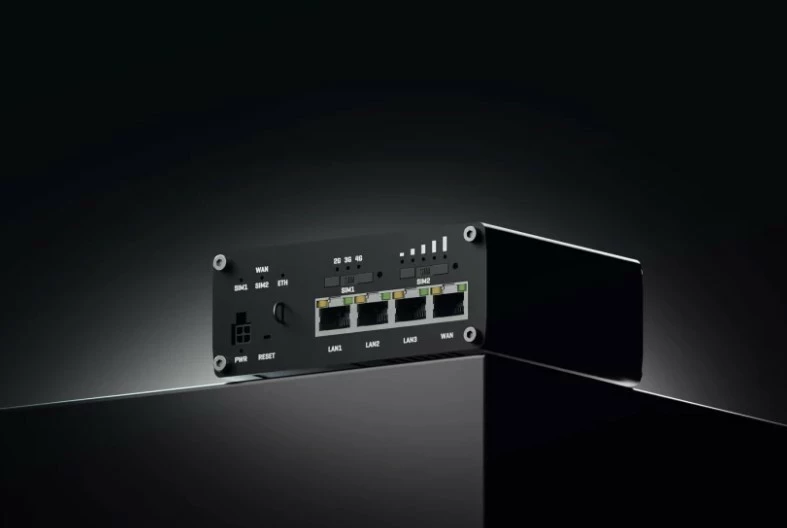 Router LTE Teltonika RUTM09, Cat6, 2xSIM, 4xGbE, GNSS, i zi