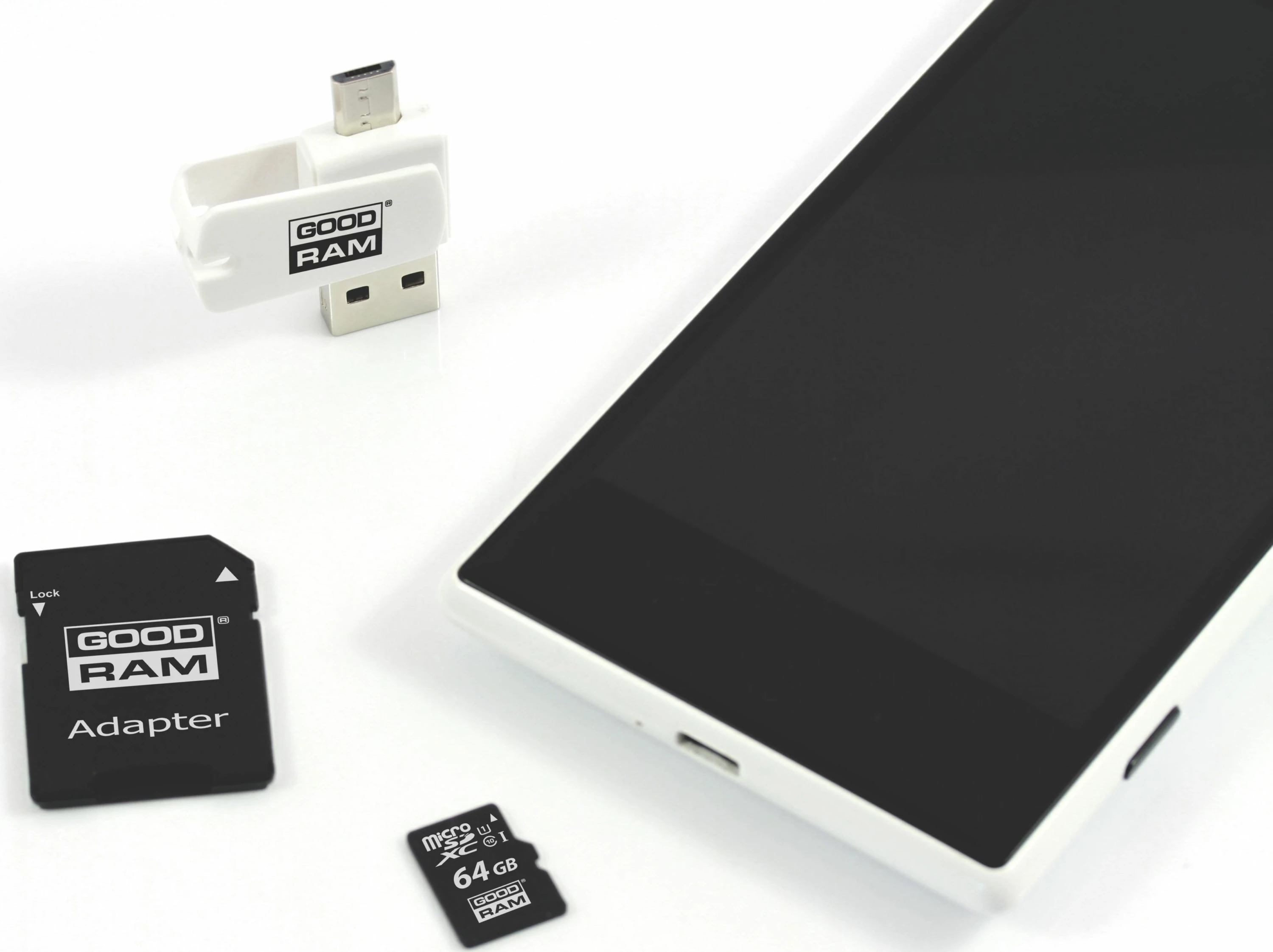 Kartë memorje MicroSDXC GoodRam All in One M1A4-0640R12 64GB Class 10 UHS-I/U1 me adapter dhe lexues USB 2.0/micro USB