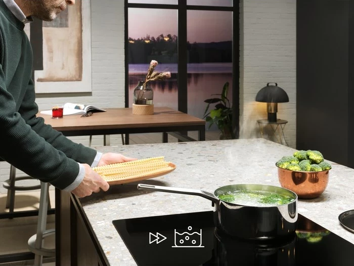 Pllakë induksioni Electrolux LIL61434C, 59 cm, 4 zona, e zezë, për ndërtim të brendshëm