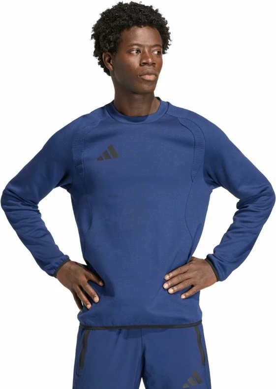 Duks për meshkuj adidas Tiro 26 Travel Crew KD1145, i kaltër