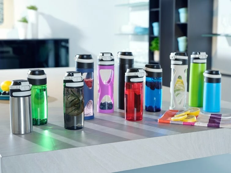 Termos udhëtimi LEIFHEIT 3277, 600 ml, i gjelbër/zi