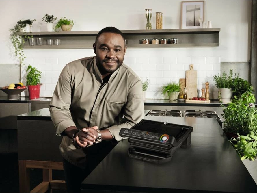 Grill elektrik Tefal GC705816, Touch, 600 cm², Ngjyrë e zezë