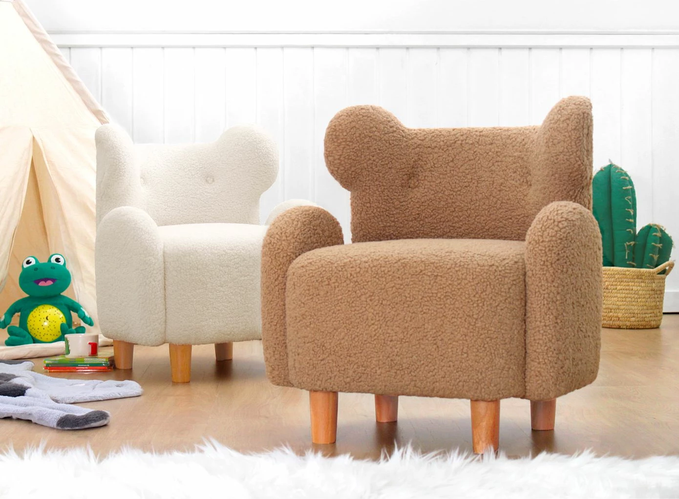 Karrige fëmijësh me krahë, Juano Teddy, ngjyrë kafe