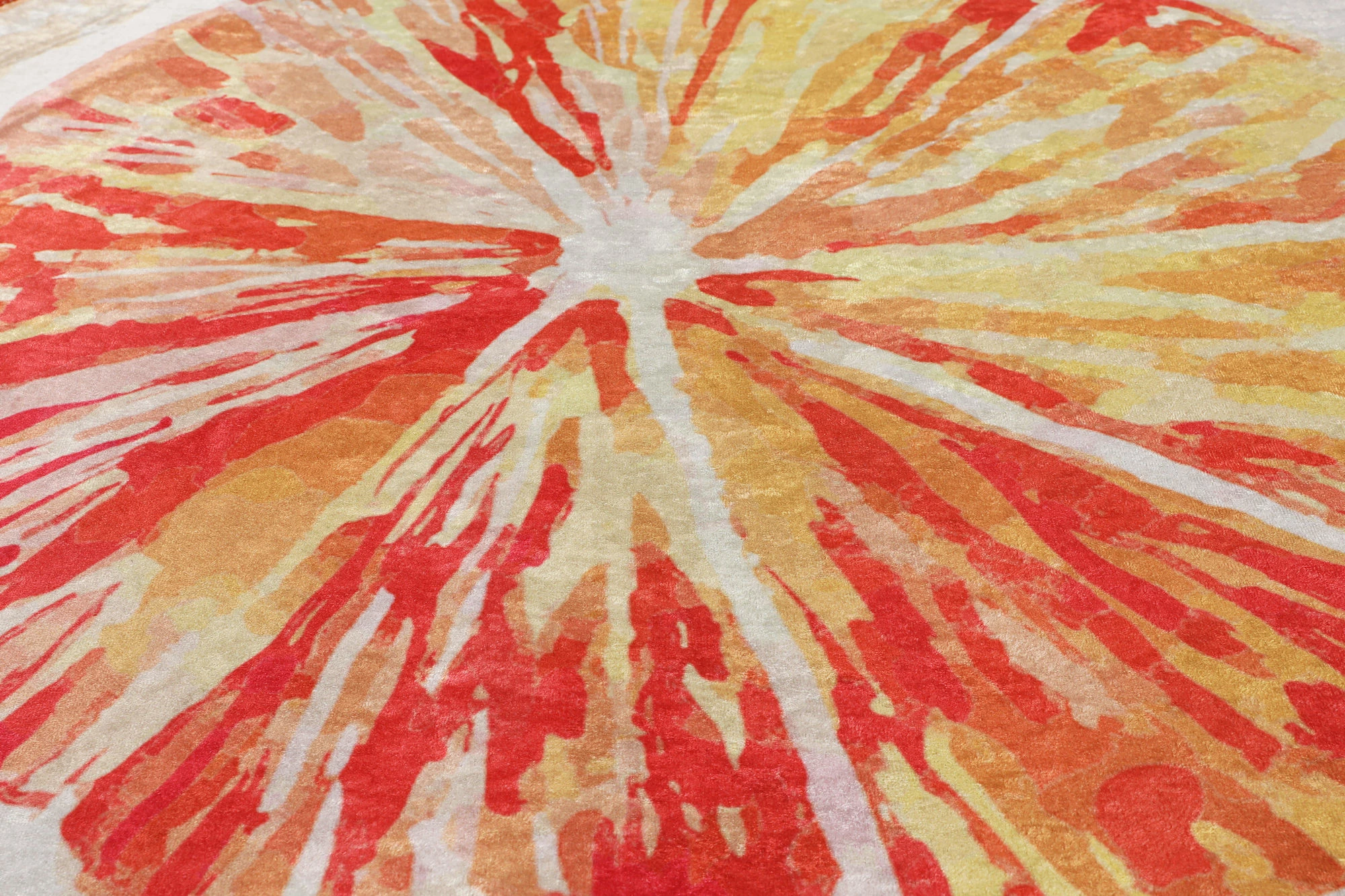 Tapet banje Mijölnir, ngjyrë greyfurt, 120 cm