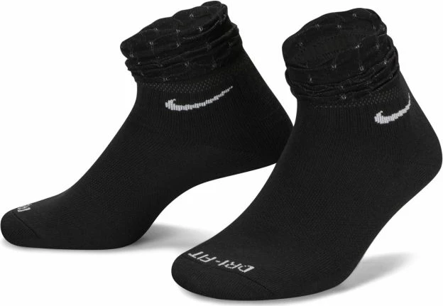 Çorape për stërvitje Nike, të zeza