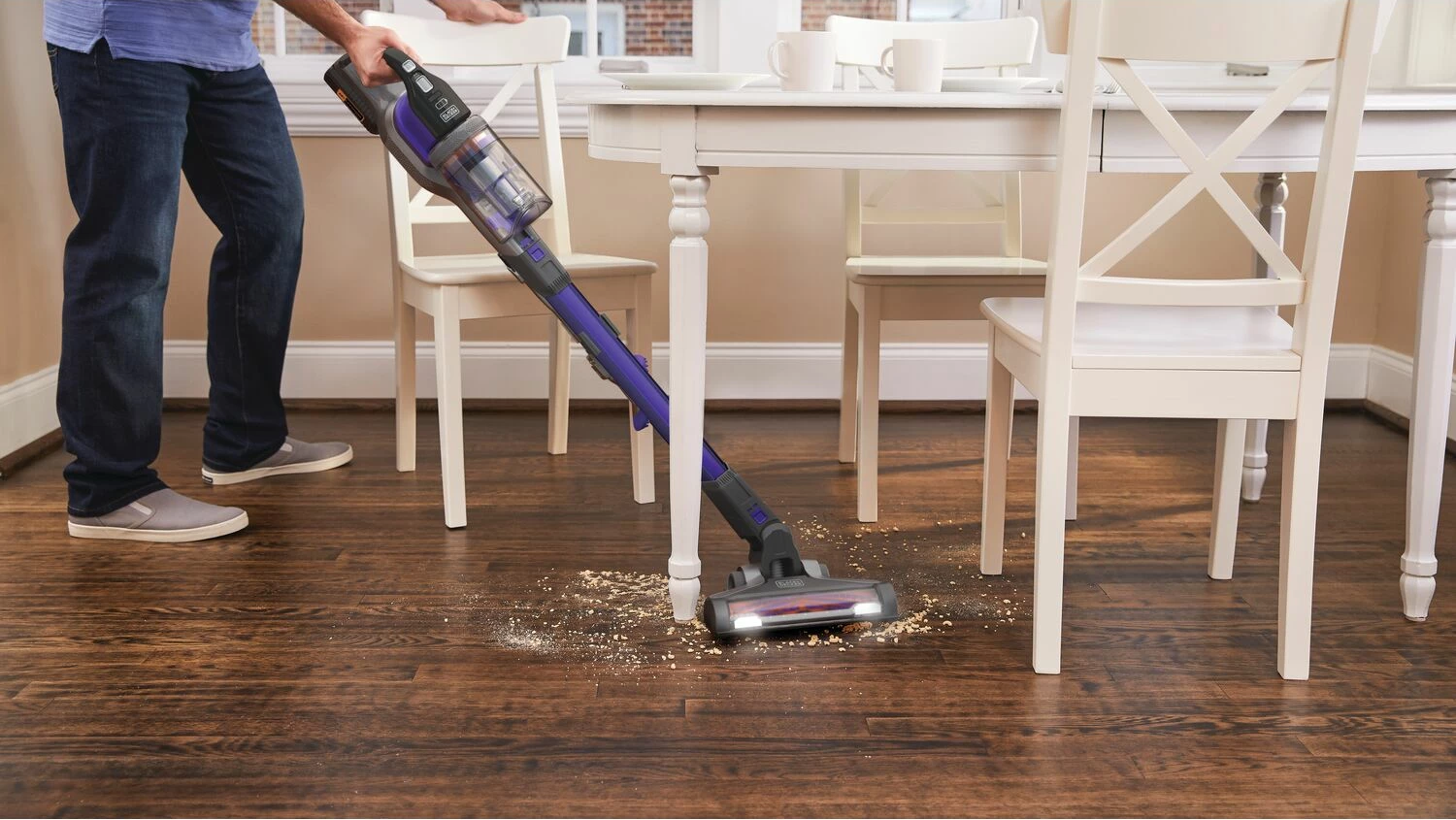 Fshesë me bateri Black+Decker BHFEV362DP 36V 2.0Ah 4-në-1 750 ml, e zezë