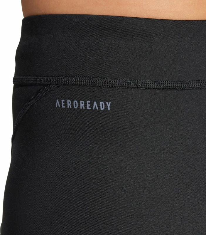 Shorce për femra adidas, të zeza [Madhësia: M]