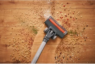 Fshesë me bateri stick Black&Decker BHFEA18D1 18V 2Ah 2-në-1, e zezë, set me bateri dhe karikues