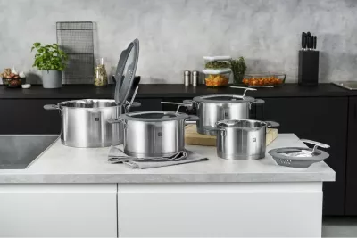 Set tenxheresh Zwilling Simplify 4 copë, çelik inoks, argjend e zi