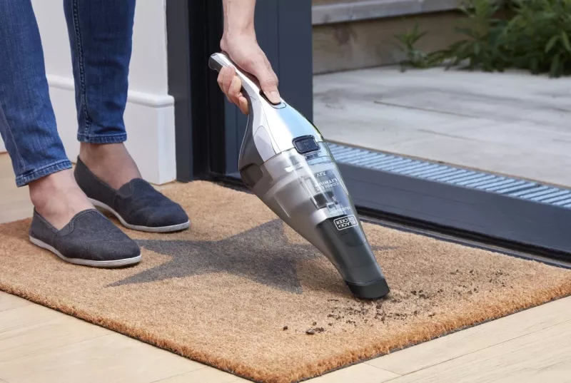 Fshesë dorëz Black&Decker, gri-argjendtë