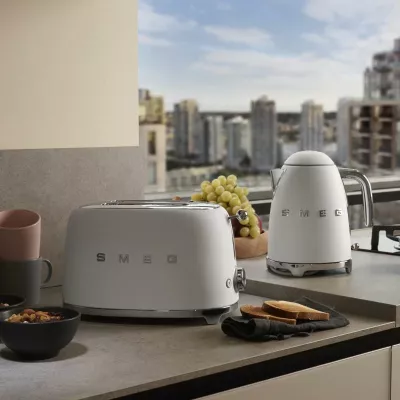 Ujëvalës, SMEG, KLF03WHMEU, e bardhë mat
