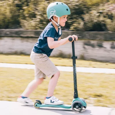 Trotinet Scoot and Ride Highwaykick 3 LED - Forest