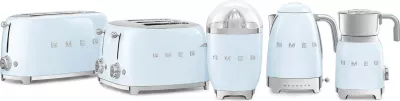 Shtrydhëse agrumesh SMEG CJF11PBEU, 70W, plastikë, blu pastel
