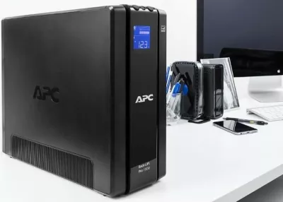UPS APC Back-UPS Pro, Line-Interactive, 1.5 kVA, 865 W, Sine, 156 V, 300 V