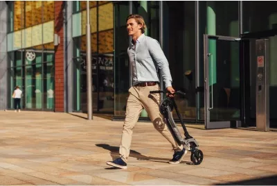 Scooter për të rritur Globber, blu marine
