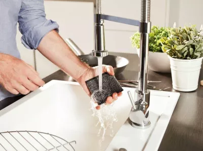 Sfungjer çelik Vileda Glitzi Power Inox, 2 copë