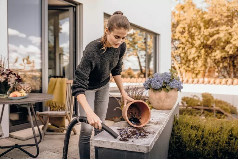 Fshesë universale KARCHER WD 3 V-17/4/35 + grykat 17 L 1000 W, E zezë, E verdhë