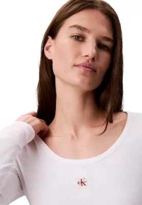 Maicë crop me mëngë të gjata Calvin Klein Jeans LV047D218G për femra, e bardhë [Madhësia: XS]