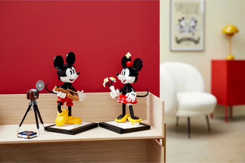 Set ndërtimi LEGO Classic Mickey Mouse & Minnie Mouse, 1739 pjesë, plastikë