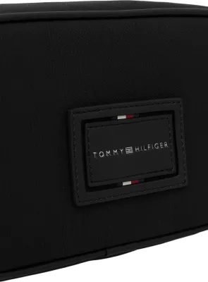 Çantë tualeti për meshkuj Tommy Hilfiger TH Foundation AM0AM14549, e zezë