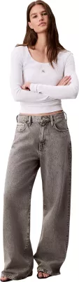 Maicë crop me mëngë të gjata Calvin Klein Jeans LV047D218G për femra, e bardhë [Madhësia: XS]