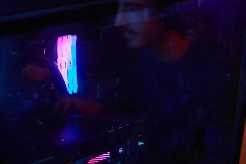 RAM Memorje Kingston FURY 32GB 6000MT/s DDR5 CL32 DIMM (Kit of 2) Renegade RGB