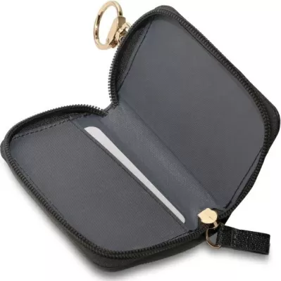 Pouch për kabllo Guess Cable Pouch Triangle 4G, lëkurë ekologjike, i zi