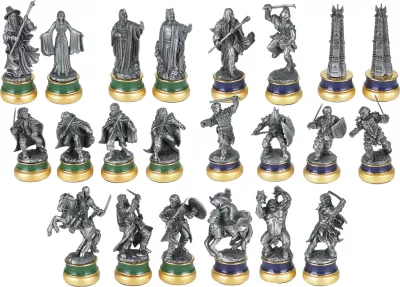 Set shahu NOBLE COLLECTION The Lord of the Rings, tabelë 38 x 38 cm, 32 figurina prej kallaji