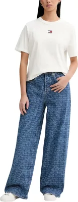 Maicë për femra Tommy Hilfiger Jeans TJW BXY BADGE TEE EX DW0DW22202, e bardhë [Madhësia: L]