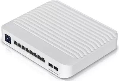 Switch Ubiquiti UniFi USW-Pro-8-PoE 8-port PoE+ / PoE++ 120W, 2x 10G SFP+