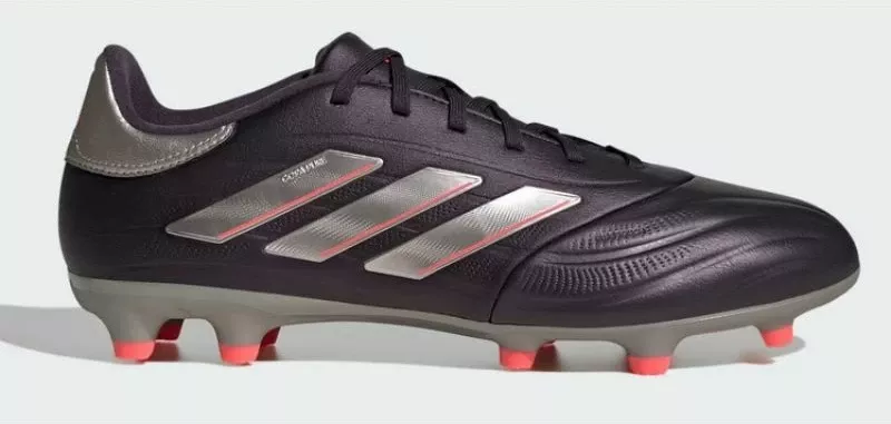 Atlete futbolli adidas për meshkuj dhe fëmijë, të zeza
