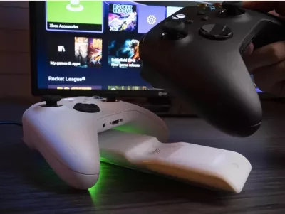 Karikues dual për kontrollera Xbox PDP Metavolt Ultra Slim, i bardhë