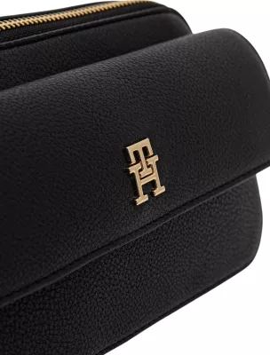 Çantë crossbody për femra Tommy Hilfiger TH ICON Camera Bag AW0AW18721, e zezë
