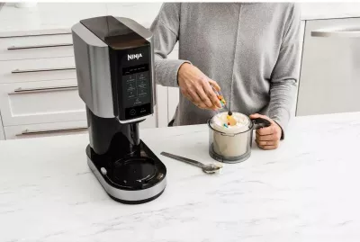 Makineri akullore Ninja NC300EU 470 ml, 7 programe, 3 enë, e zezë/argjendtë
