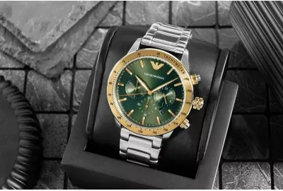 Orë dore për meshkuj Emporio Armani, e gjelbër
