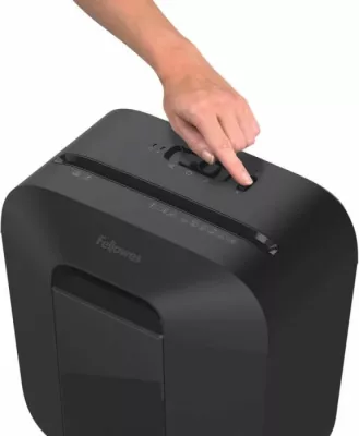 Shkatërrues dokumentesh Fellowes Powershred LX25M, mini-cut 4×12 mm, 6 fletë, P-4, kosh 11.5 L, i zi