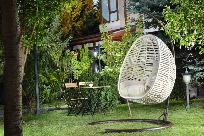 Karrige lëkundëse për kopsht, ngjyrë krem, Hanah Home